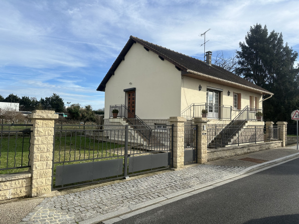 Offres de vente Maison Le Mesnil-Amelot 77990